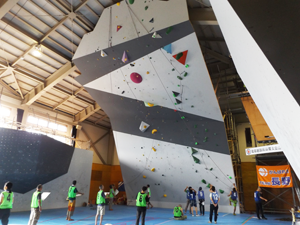 ホールドを取り付けて完成